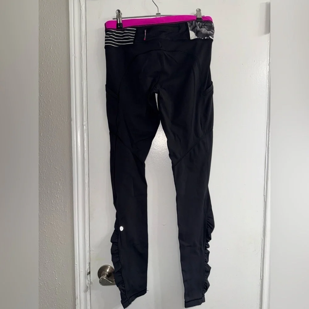 Lululemon Speed Tight *Brushed Interlock Black / Quilt Winter 13-28 size 6